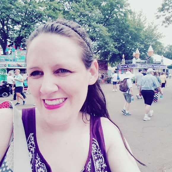 Meet your Posher, Molly - Picture 1 of 1